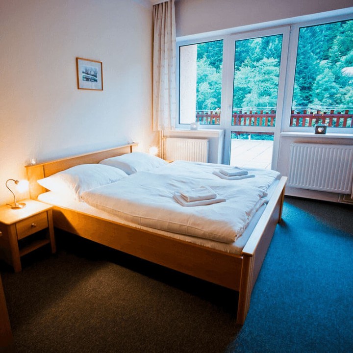AC Rooms - General